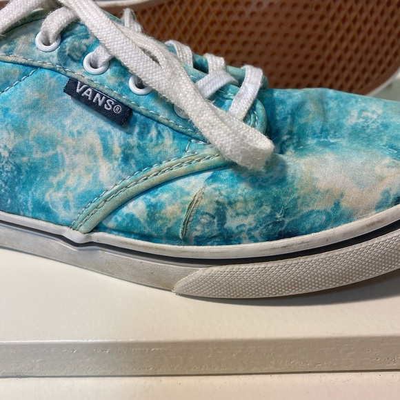 Water Print Vans - Picture 5 of 6